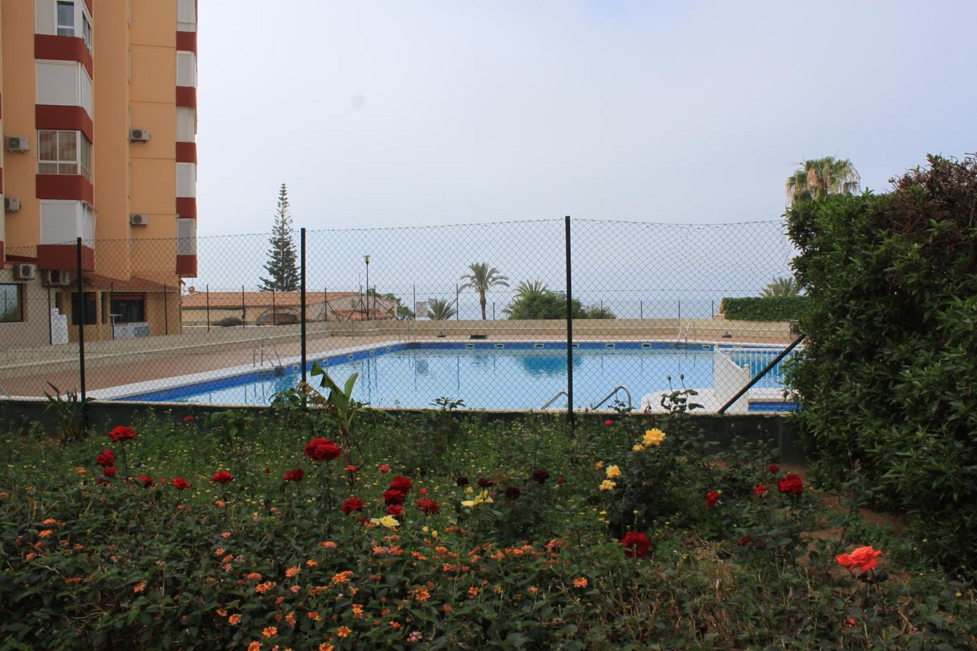 Apartamento Frente Al Mar Torrox Exterior photo